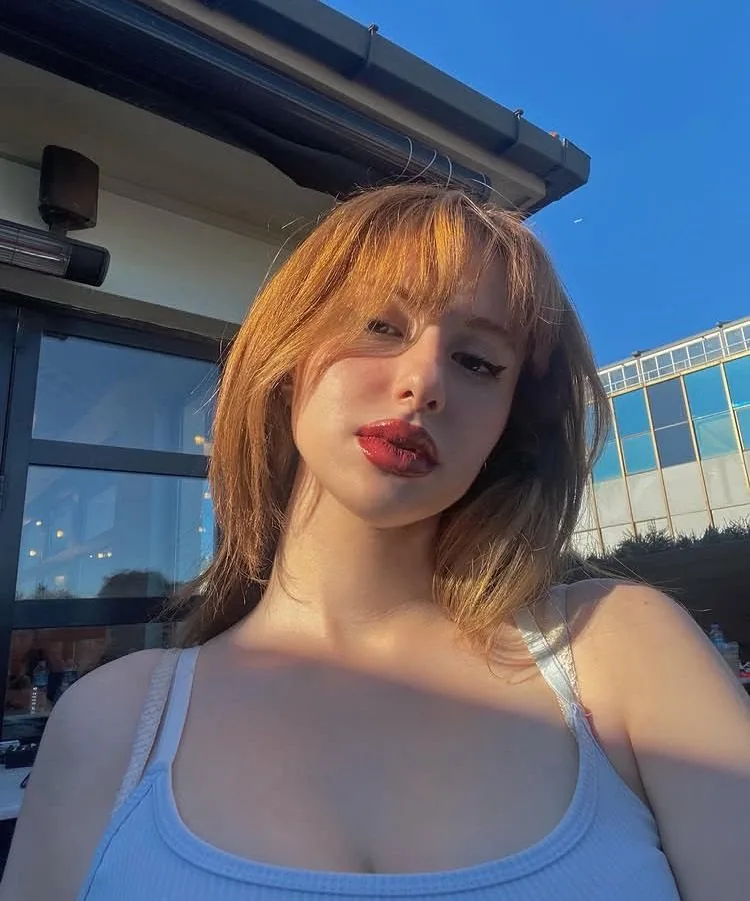 Özlem - Bağcılar Escort