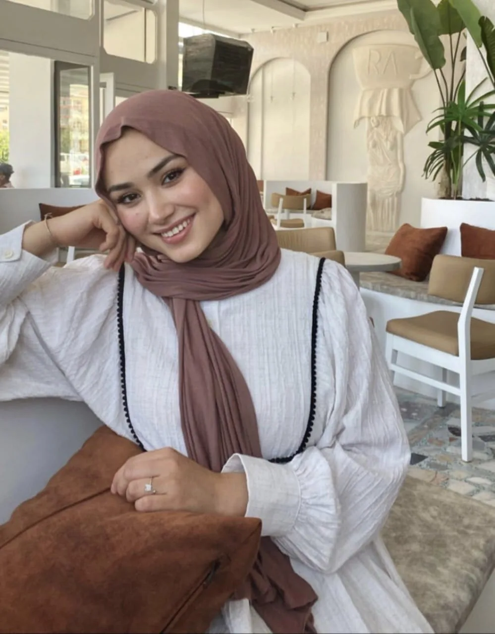 Gamze - Bağcılar Escort