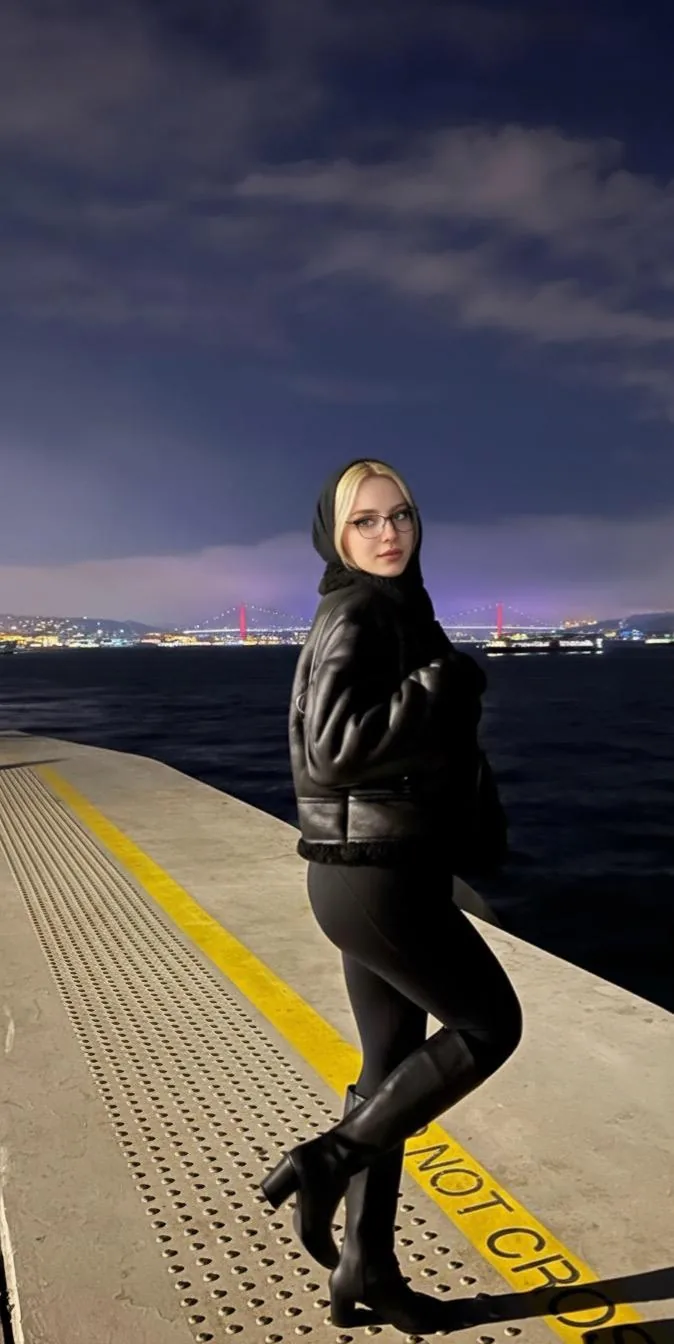 Hande - Bağcılar Escort