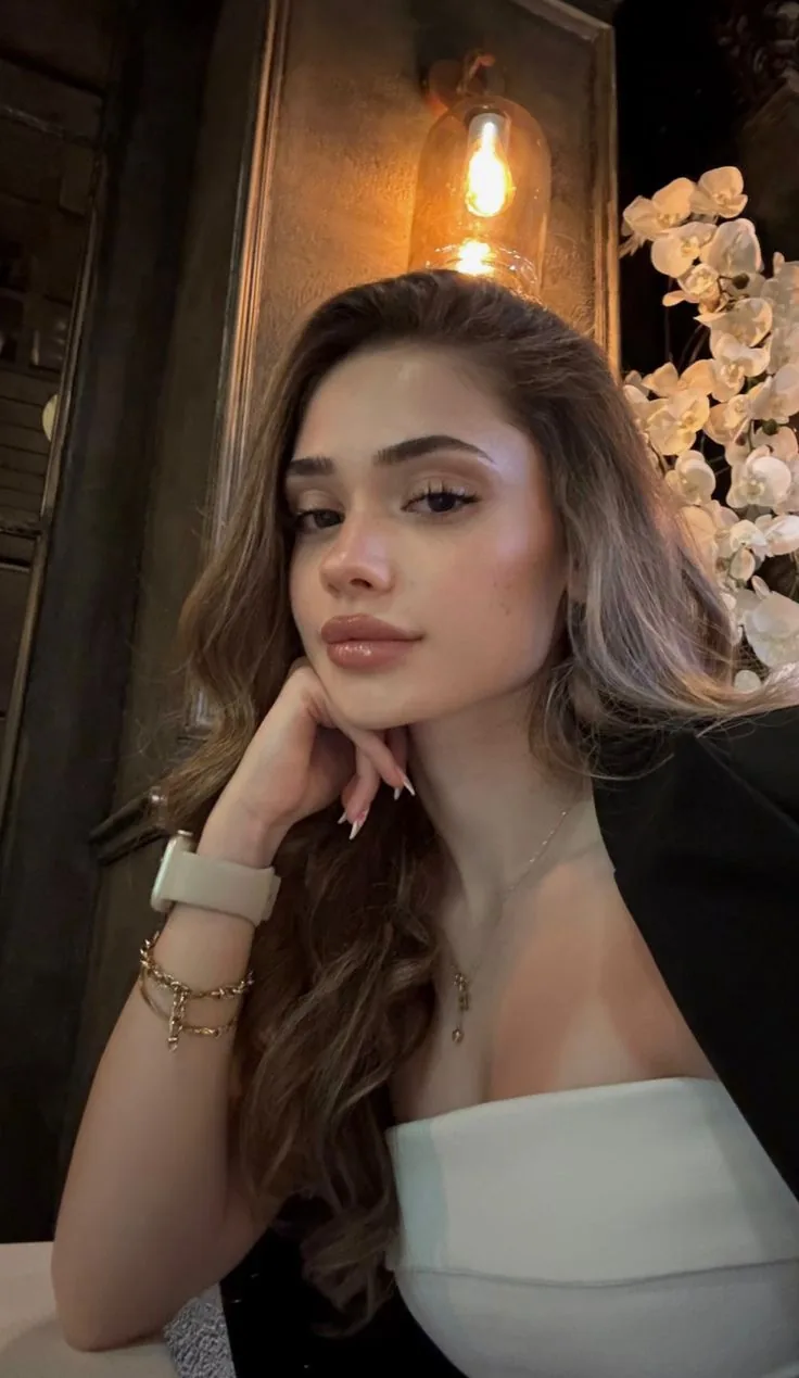 Selen - Bağcılar Escort